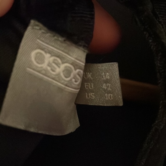 Black velvet long sleeve shift dress - Picture 6 of 6